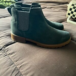 Sorel boots, grey size 9.5